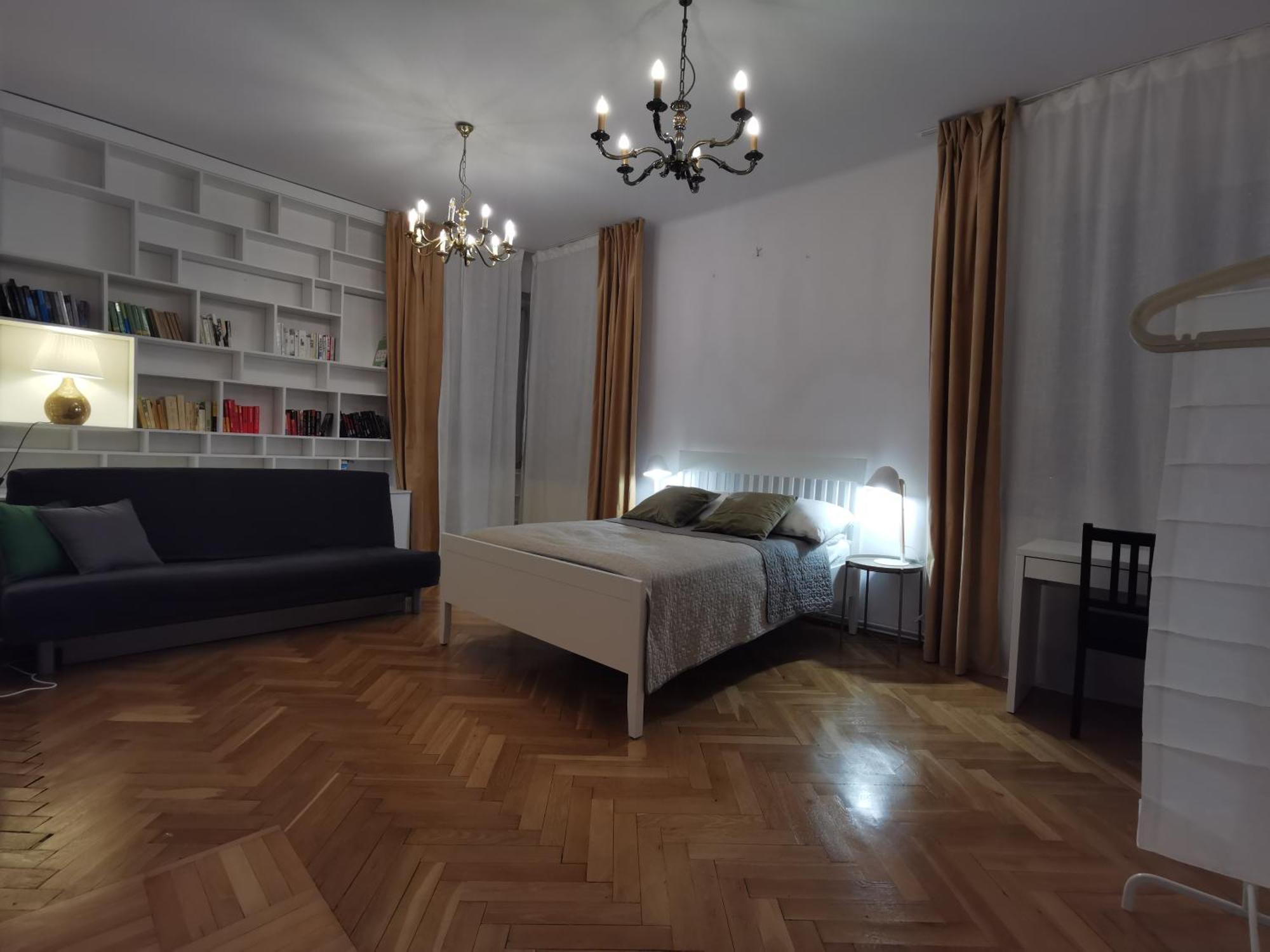 קרקוב Cozy Spacious Apartment With Balcony מראה חיצוני תמונה